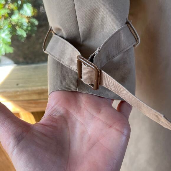 Christian Dior Men's Vintage Tan Classic Trench Coat Size 40R - Picture 7 of 12